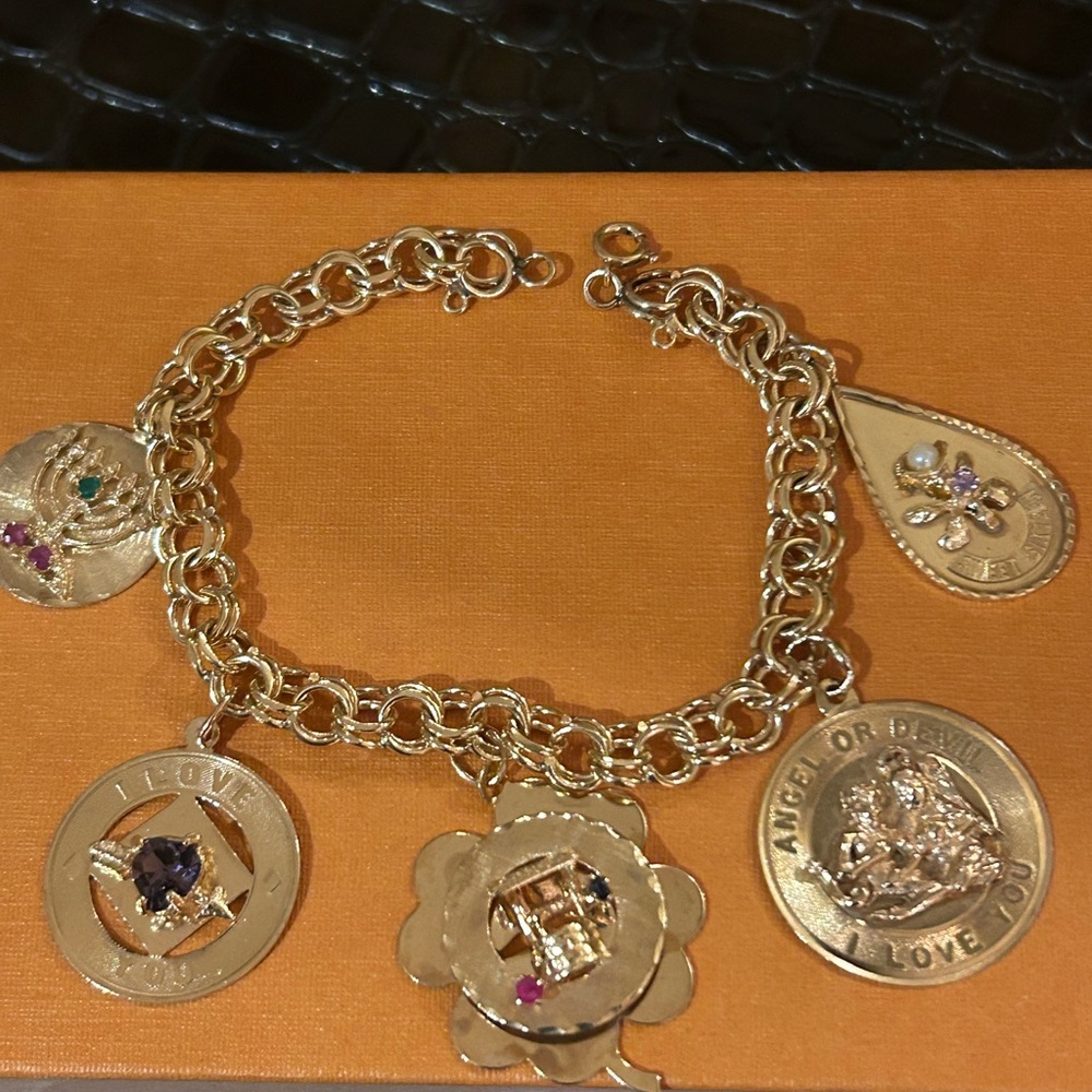 14k vintage charm bracelet